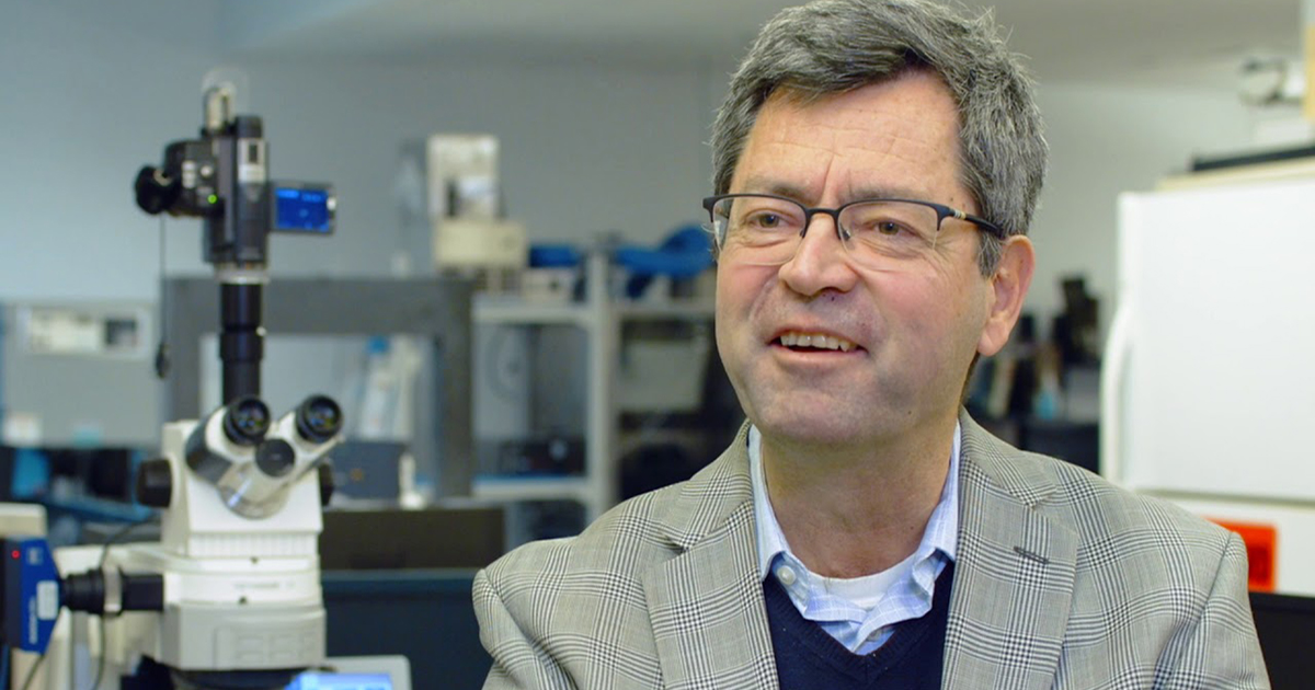 Pr Sylvain Martel, professeur titulaire au Département de génie informatique et génie logiciel de Polytechnique Montréal Pr Sylvain Martel, professeur titulaire au Département de génie informatique et génie logiciel de Polytechnique Montréal